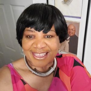 Meet your Posher, Roberta